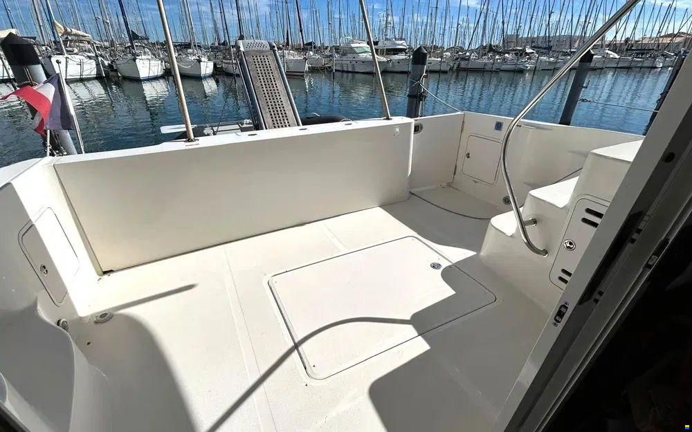Sea Ray 455 Sedan Bridge