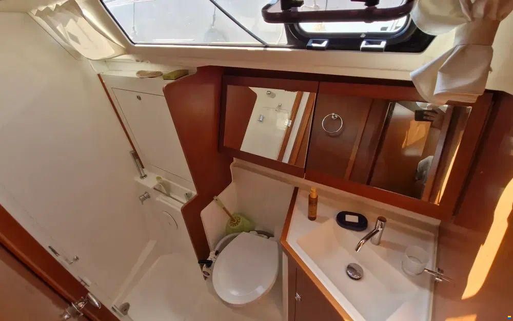 Beneteau Oceanis 45