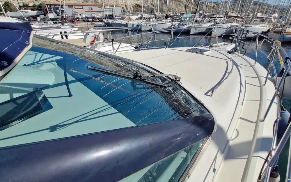 Uniesse 42 Open