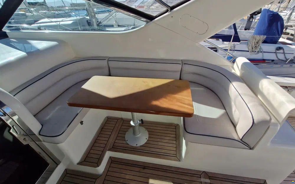 Uniesse 42 Open