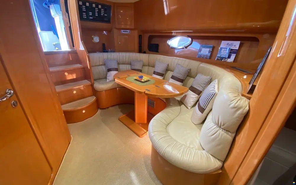 Uniesse 42 Open