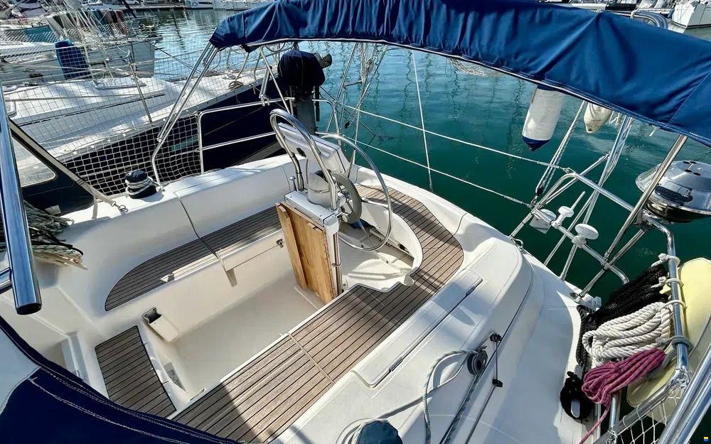Dufour 36 CLASSIC