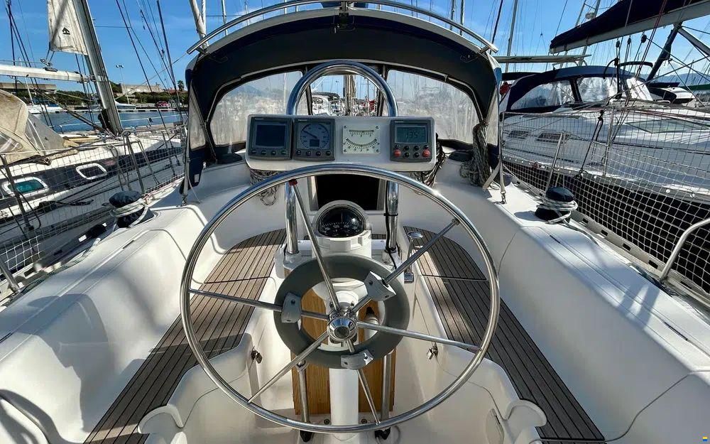 Dufour 36 CLASSIC