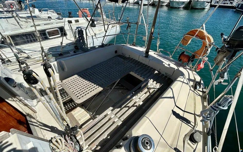 Beneteau First 35