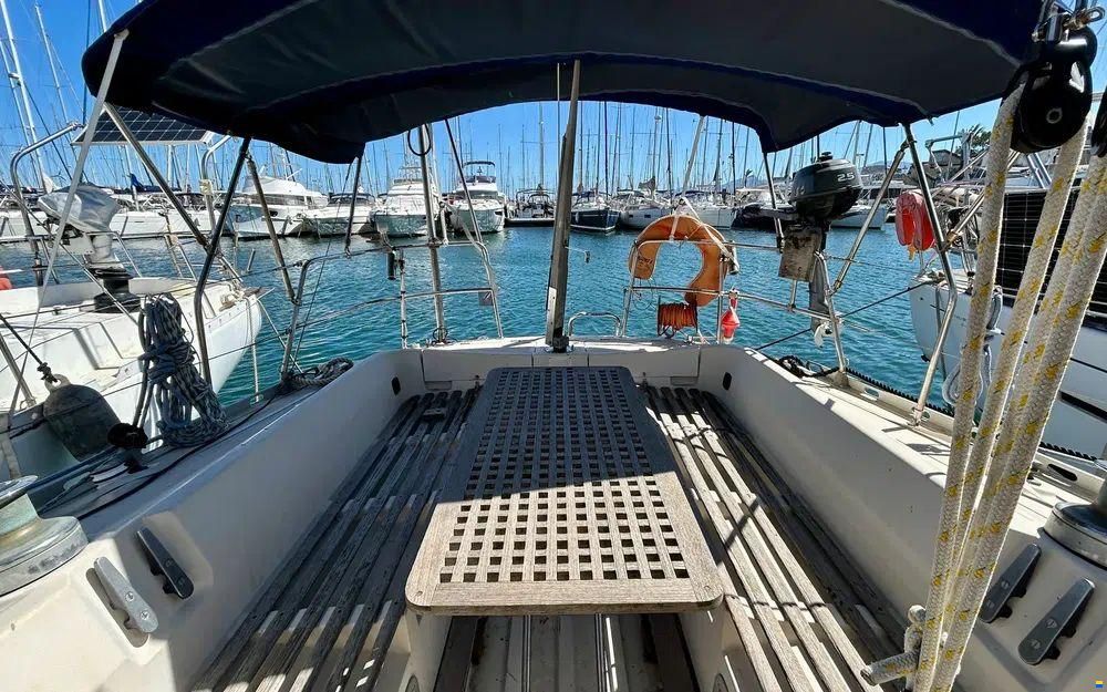Beneteau First 35