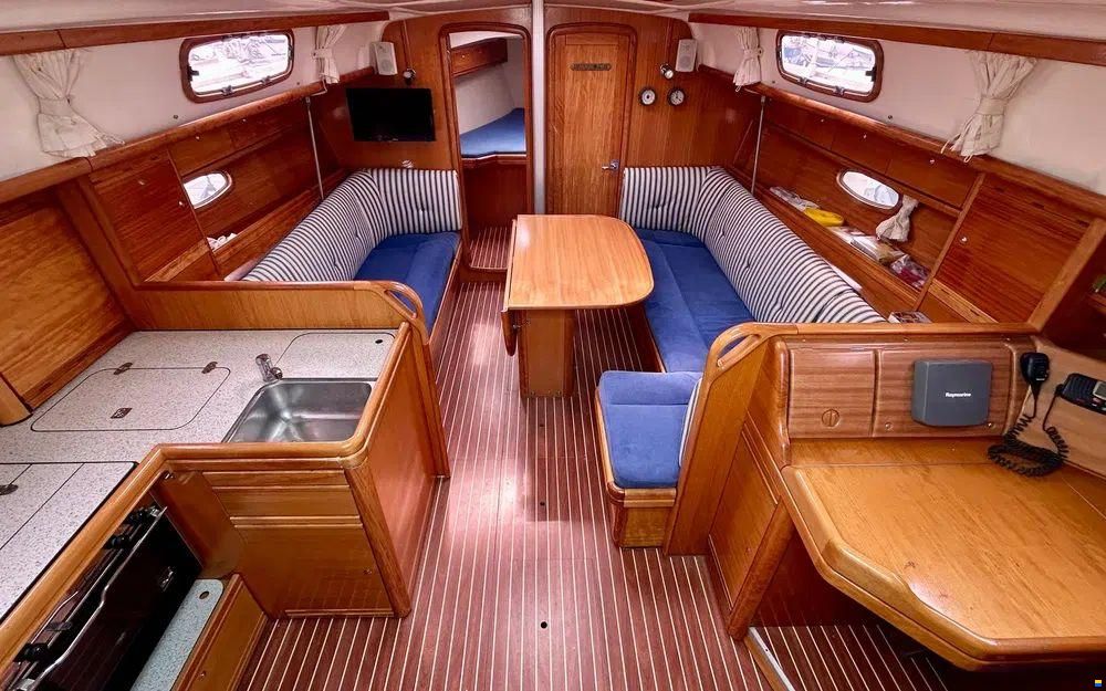 Bavaria 37 Cruiser