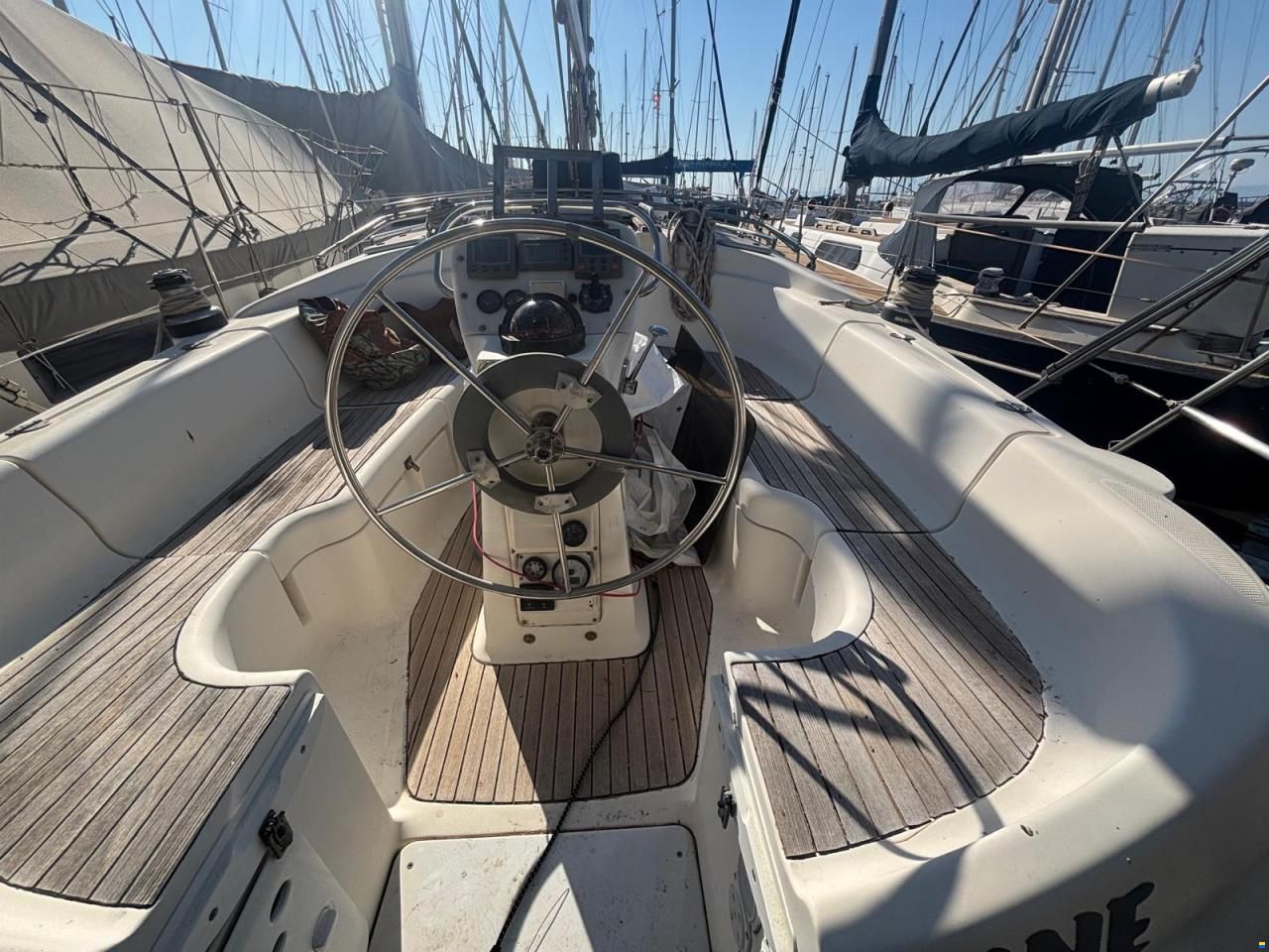 Bavaria 38