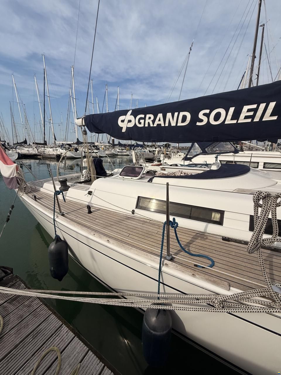 Grand Soleil 37