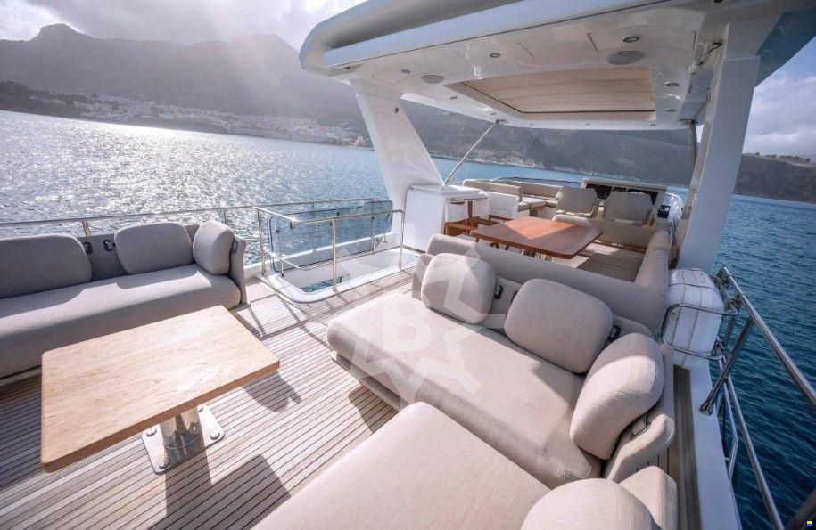 Azimut 66 Flybridge