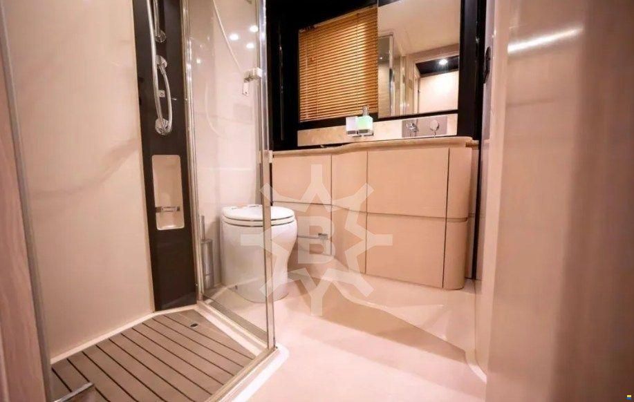 Azimut 66 Flybridge