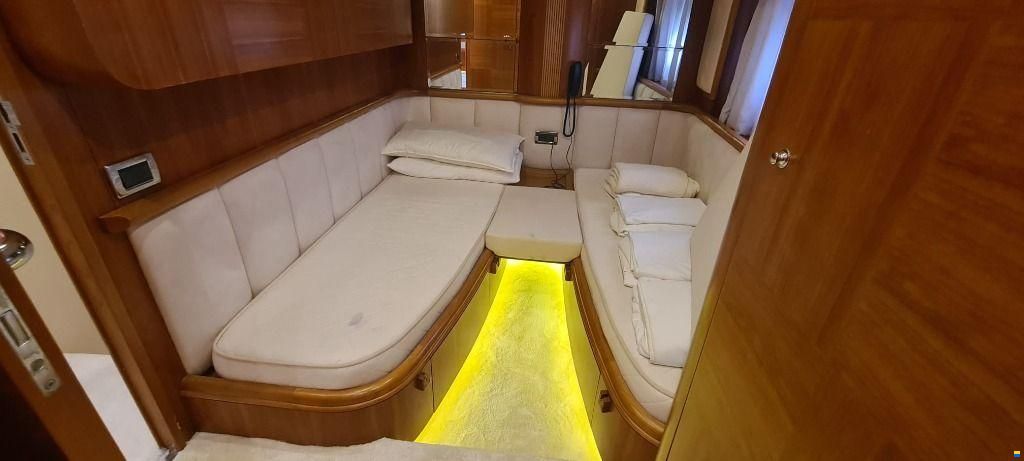Azimut AZ 80 FLYBRIDGE