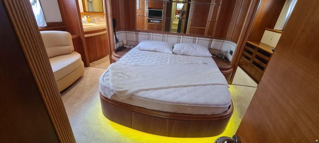Azimut AZ 80 FLYBRIDGE