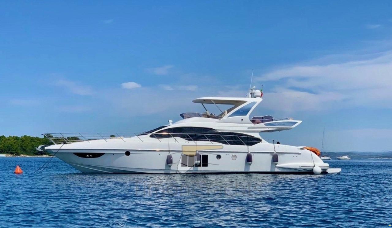 Azimut 64 fly