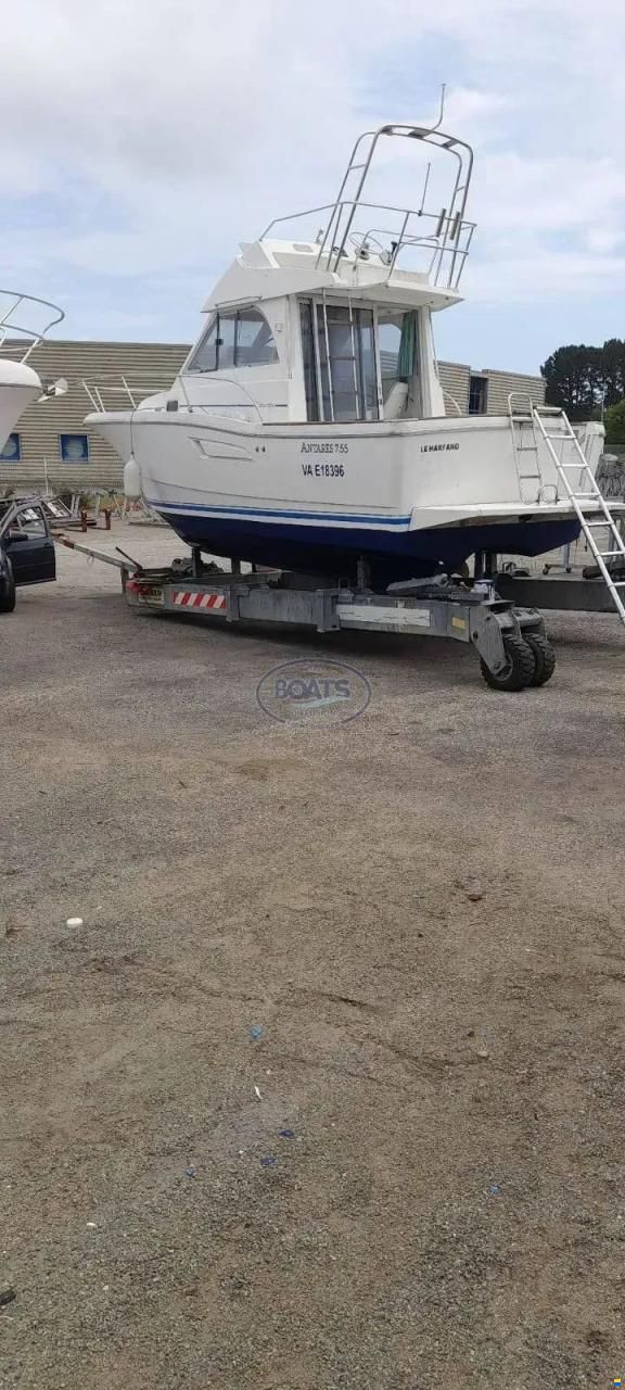 Beneteau Antares 7.55