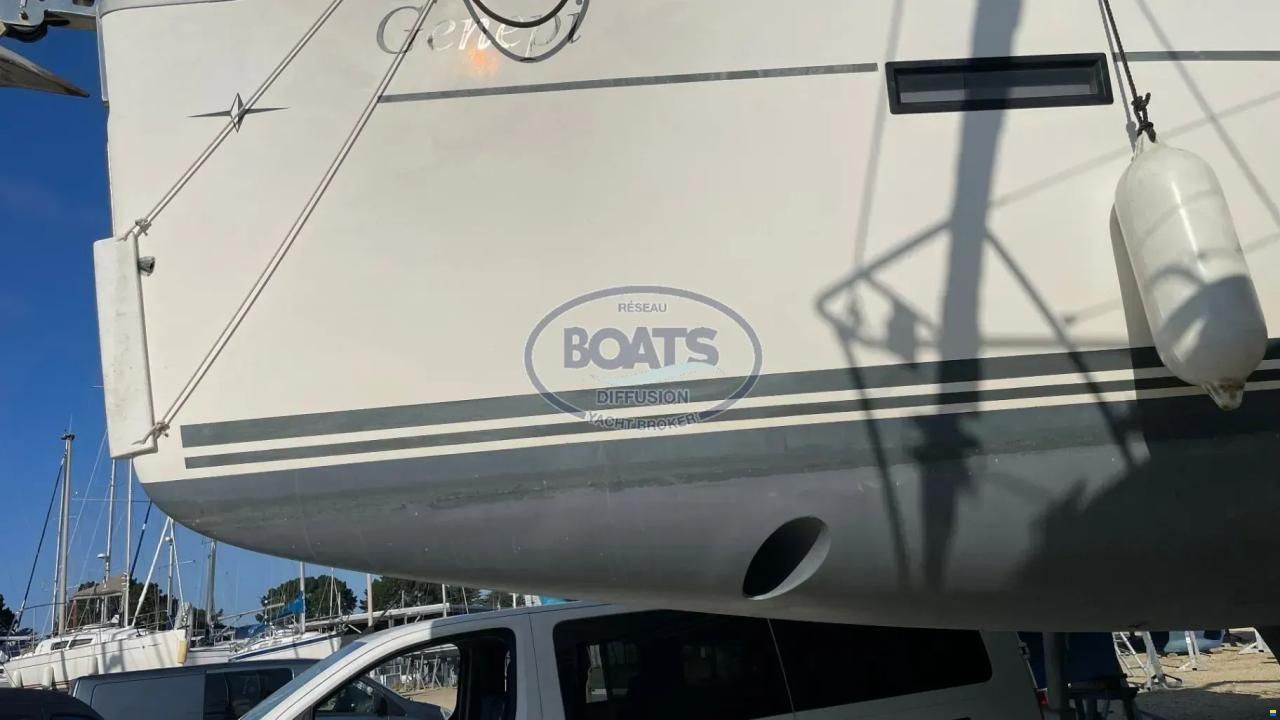 Bavaria 37 cruiser