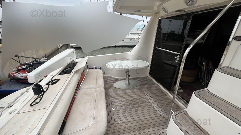 Sea Ray 580 SEDAN