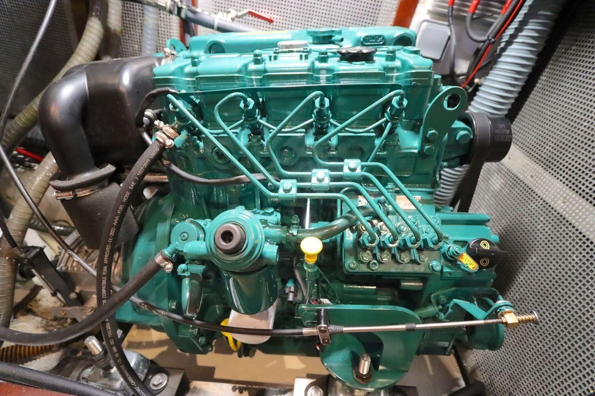 Trintella 38