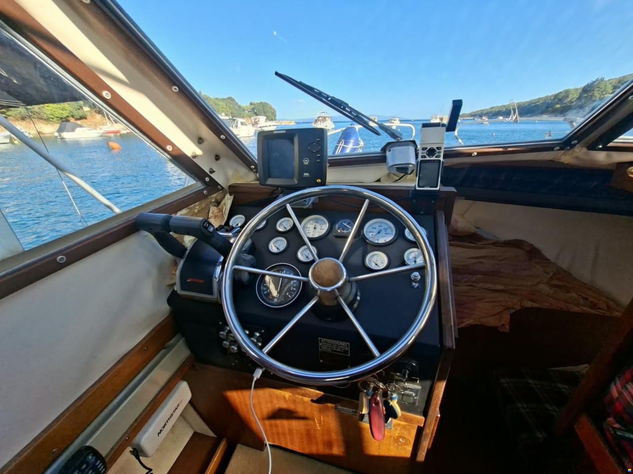 Coronet Family 24