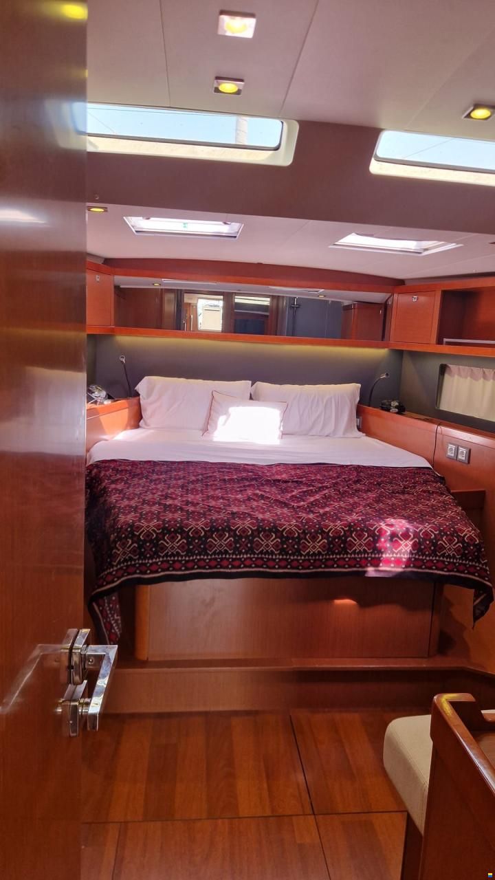 Beneteau Oceanis 55