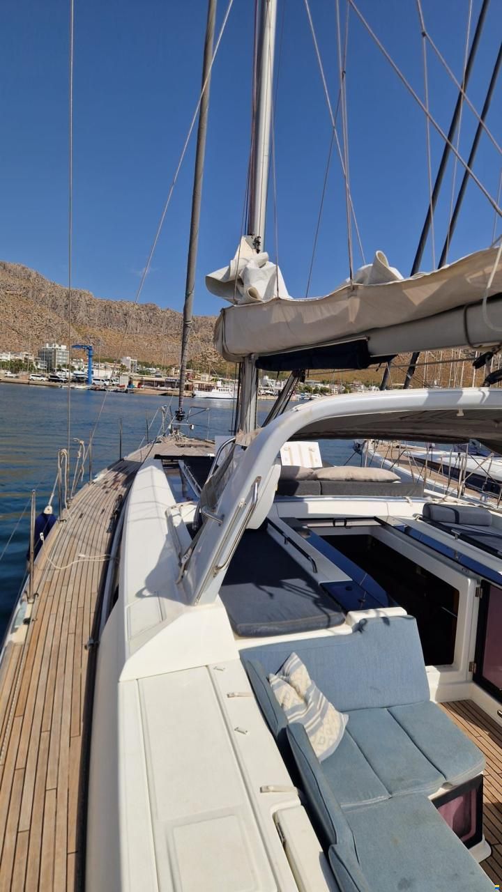 Beneteau Oceanis 55