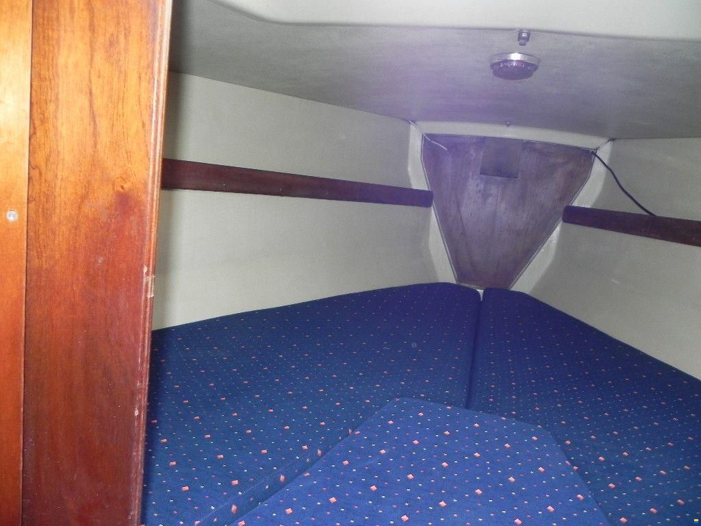 Standfast Loper 27