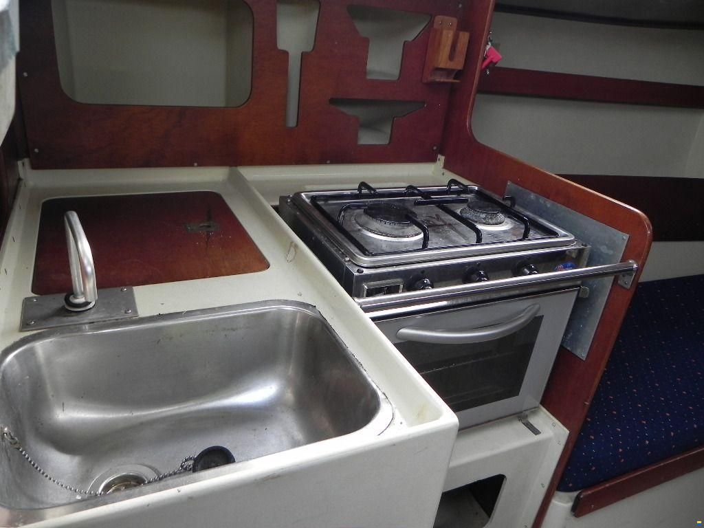 Standfast Loper 27