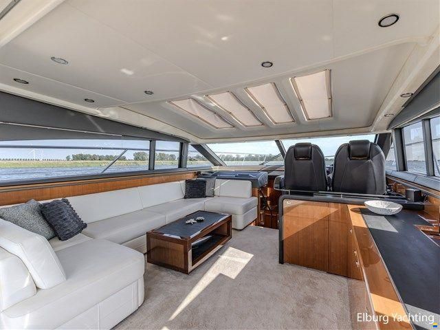 Princess V62