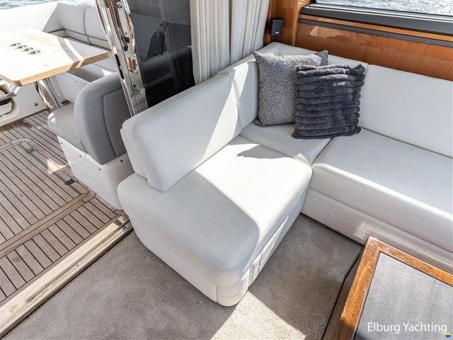 Princess V62