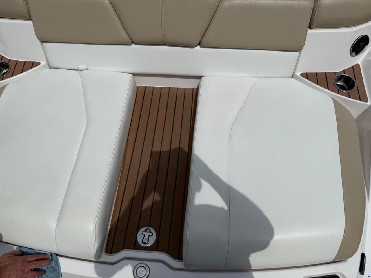 Regal 2500 Bowrider