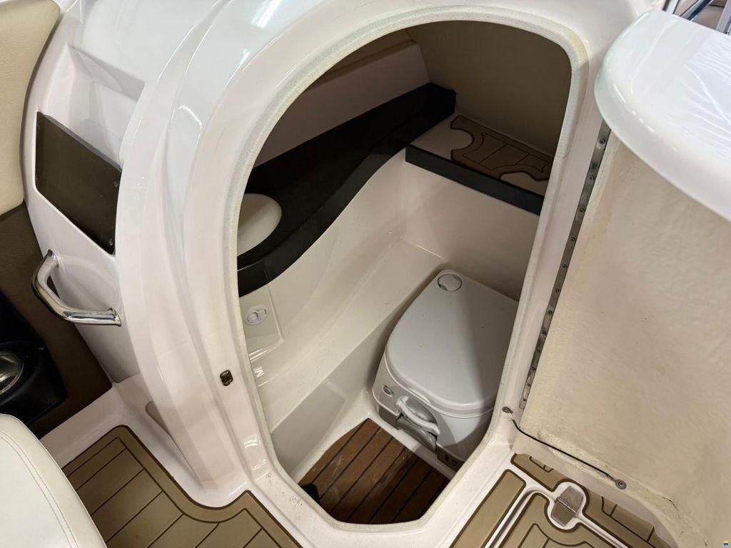 Regal 2500 Bowrider