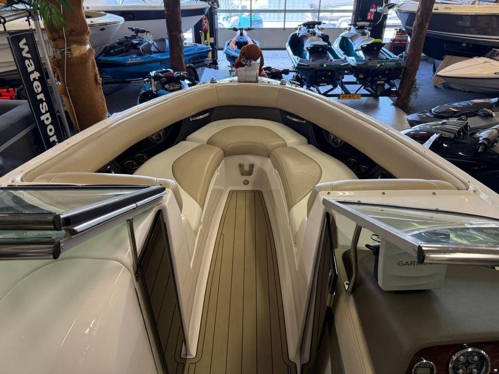Regal 2500 Bowrider