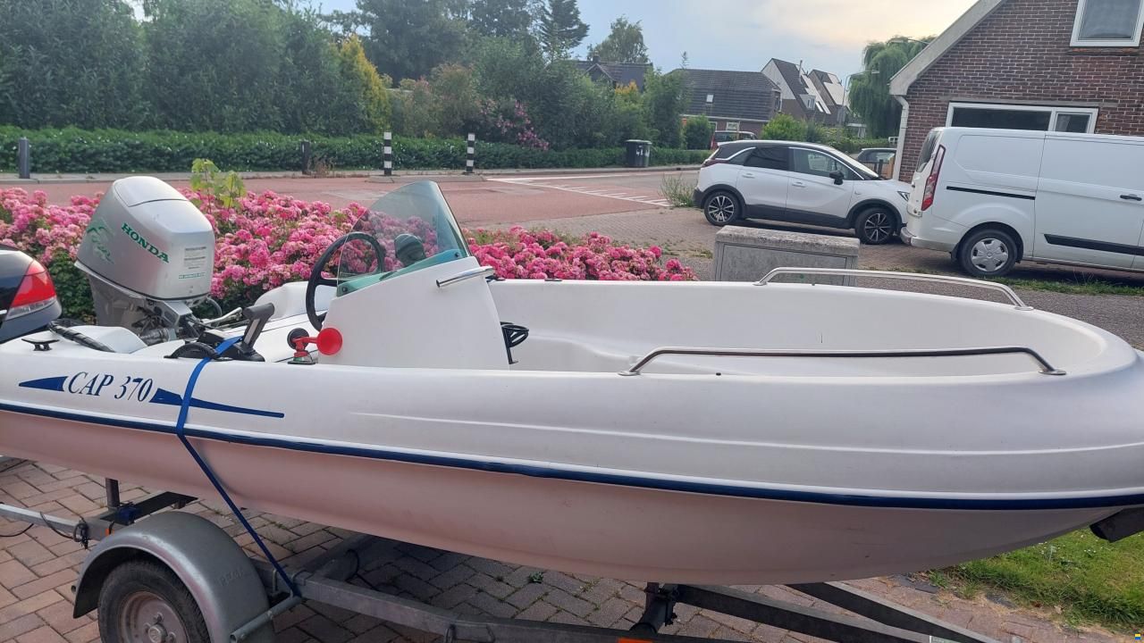 Rigiflex Jeanneau cap 370