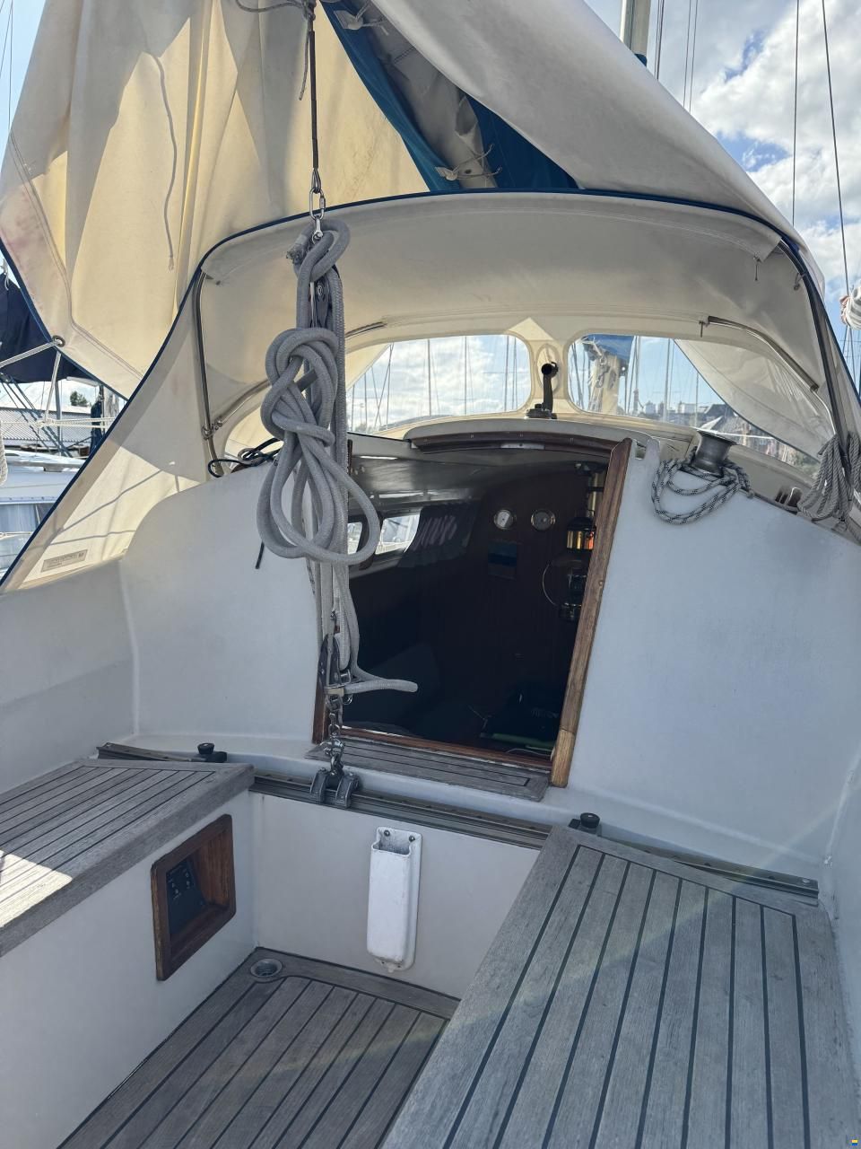 Spirit 28