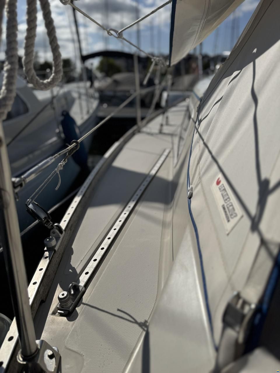 Spirit 28