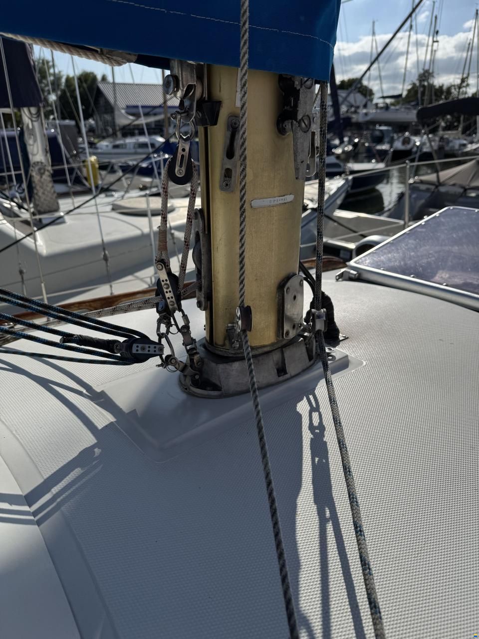 Spirit 28