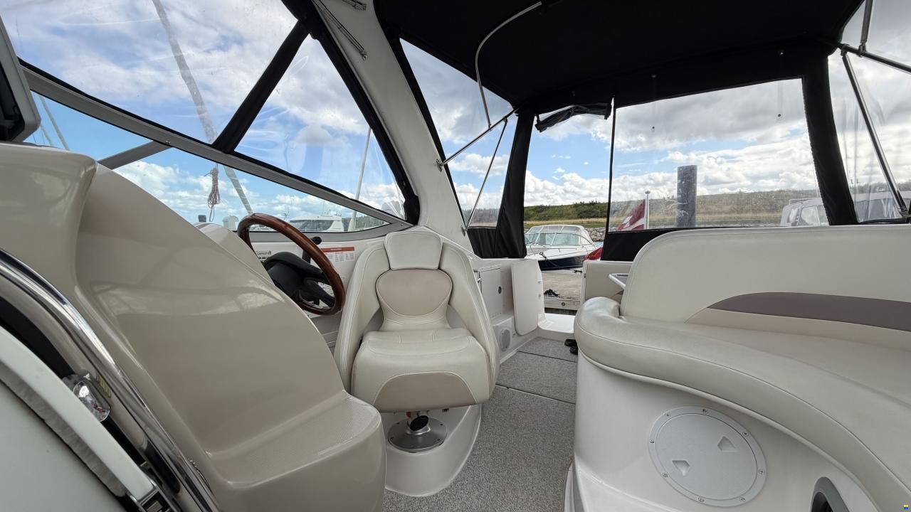 Chaparral Signature 260