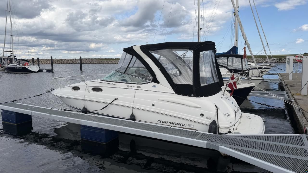 Chaparral Signature 260