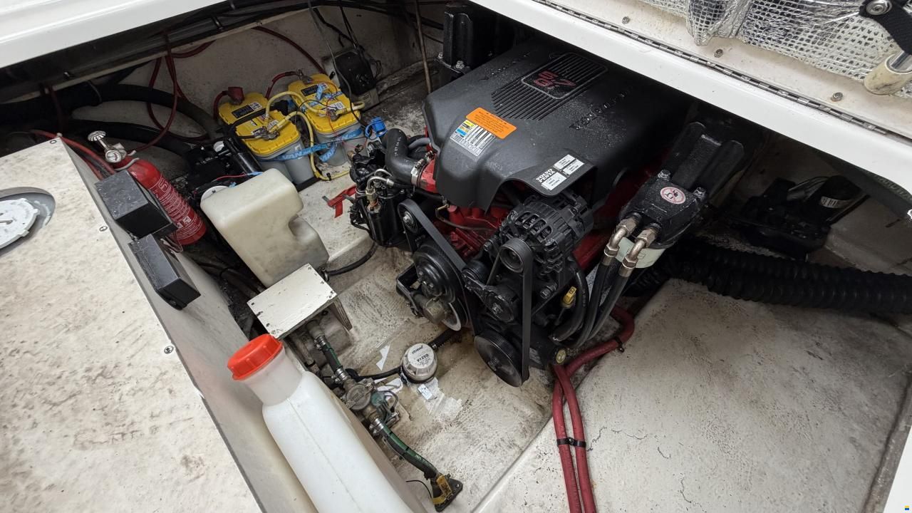 Chaparral Signature 260