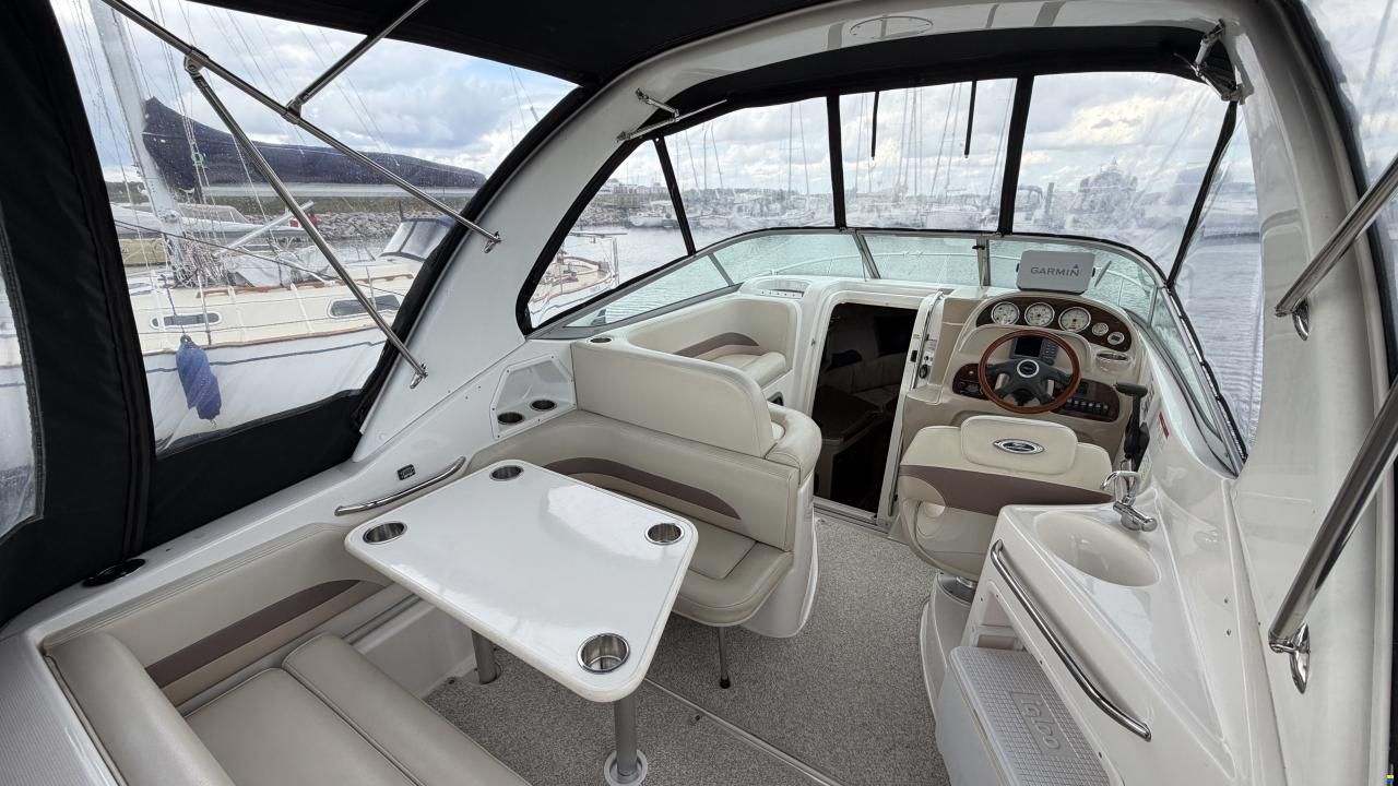 Chaparral Signature 260