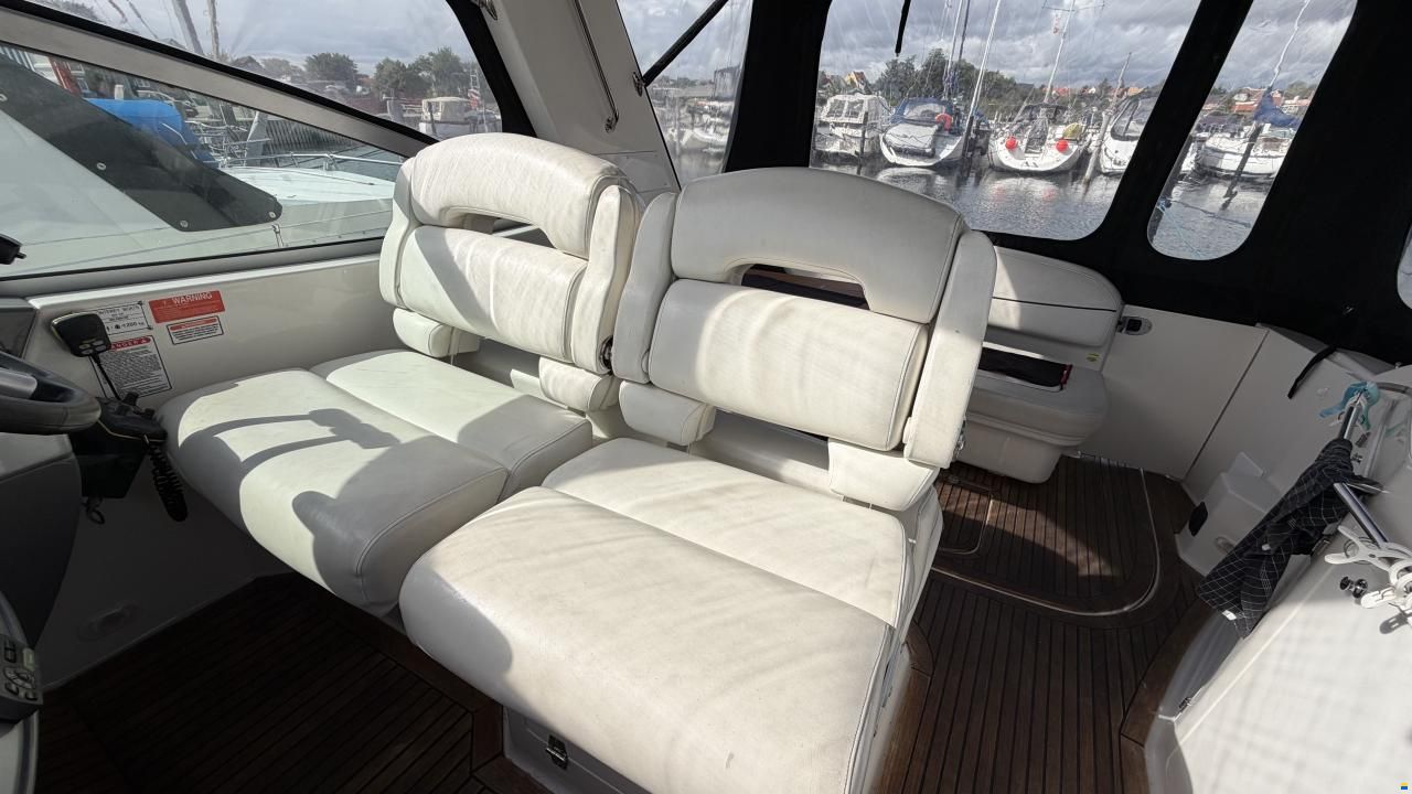 Monterey 290