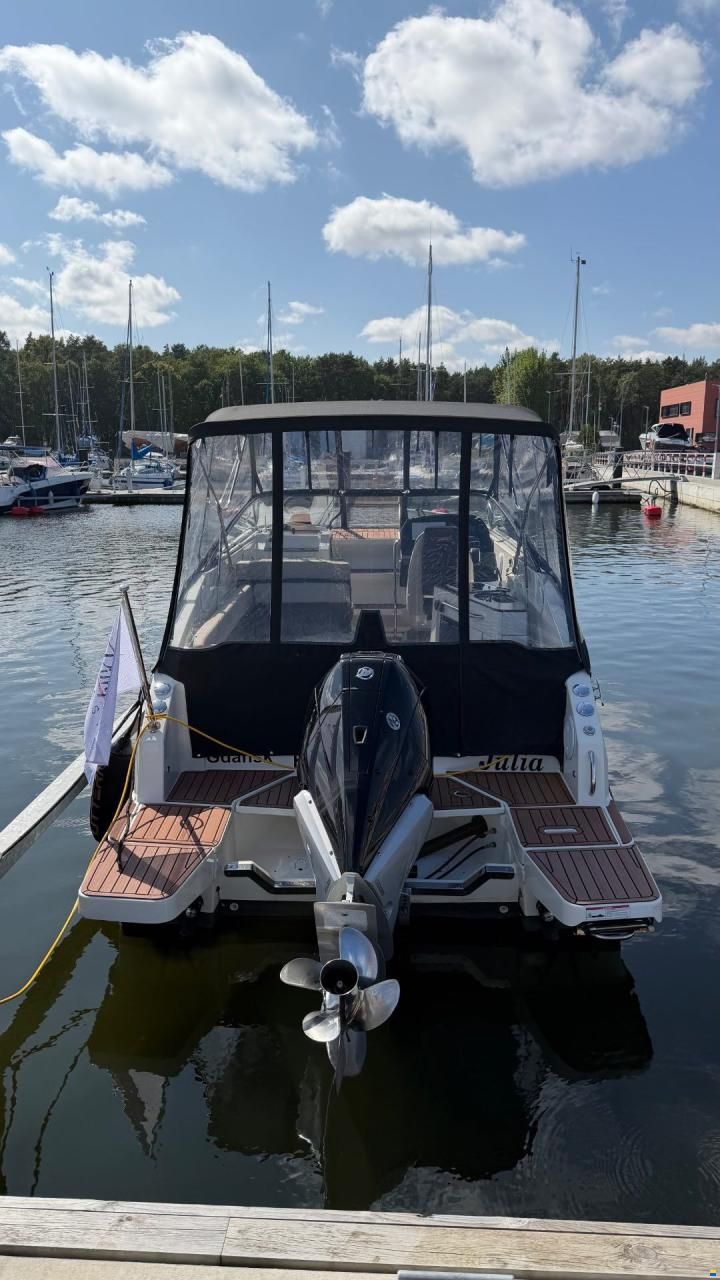 Uttern D77