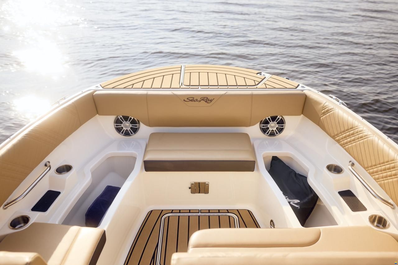 Sea Ray SDX 270 Surf