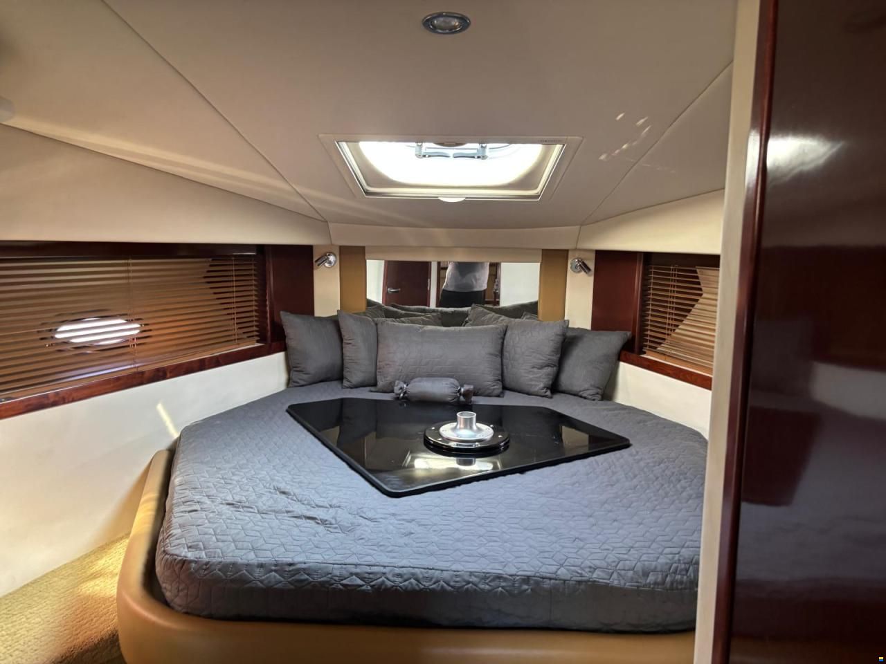 Sea Ray 395 Sun Dancer