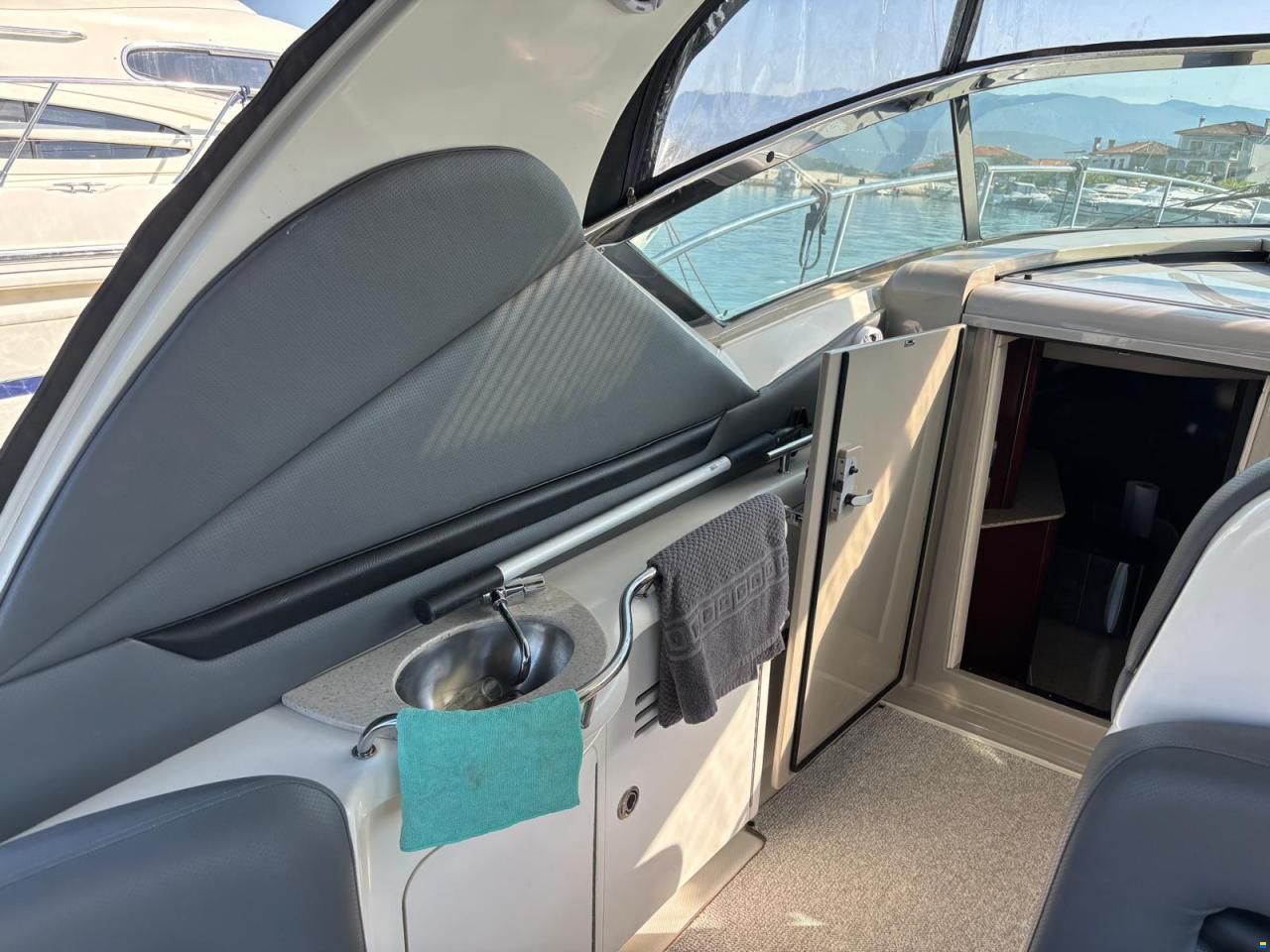 Sea Ray 395 Sun Dancer