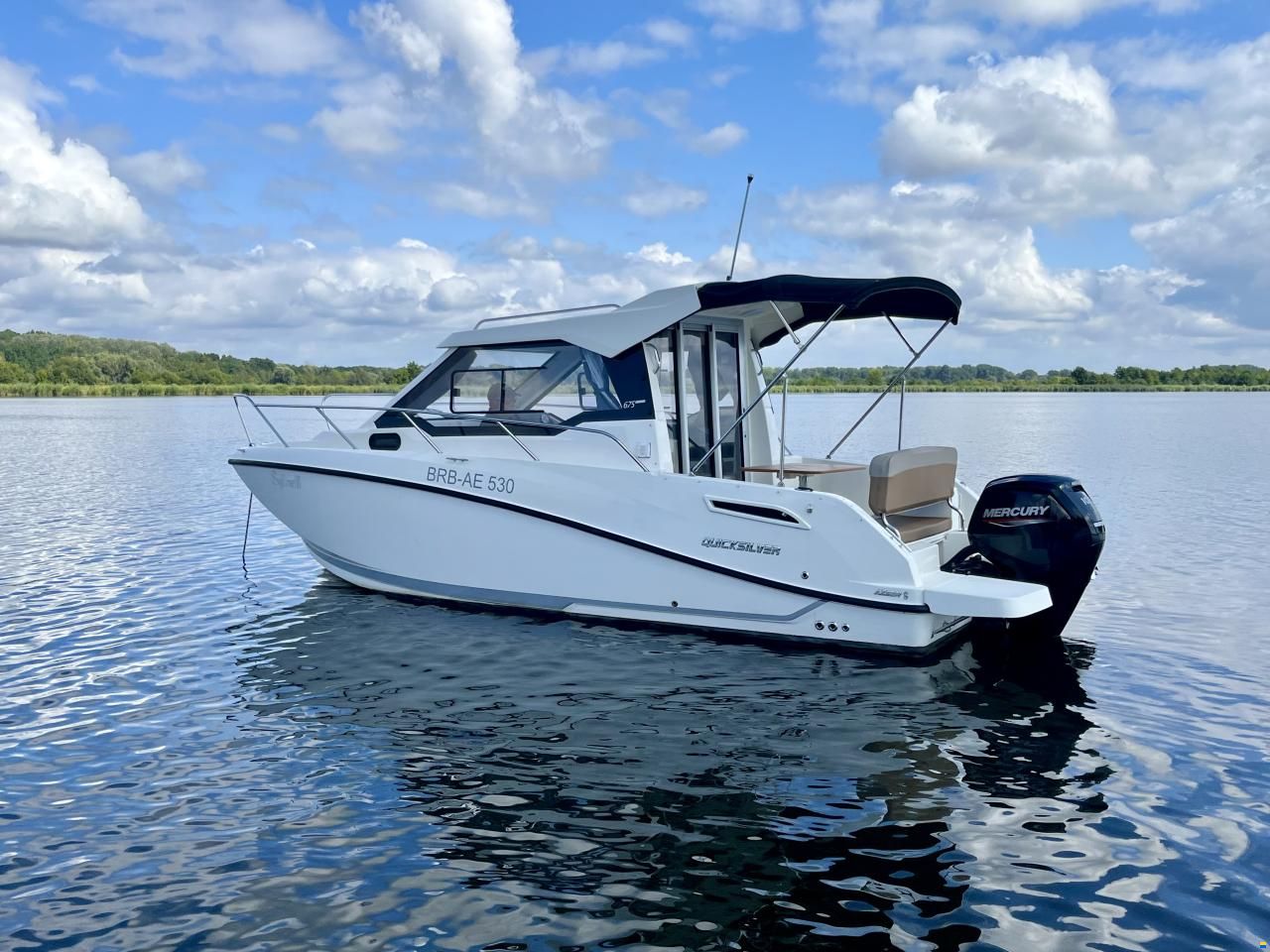 Quicksilver Activ 675 Weekend
