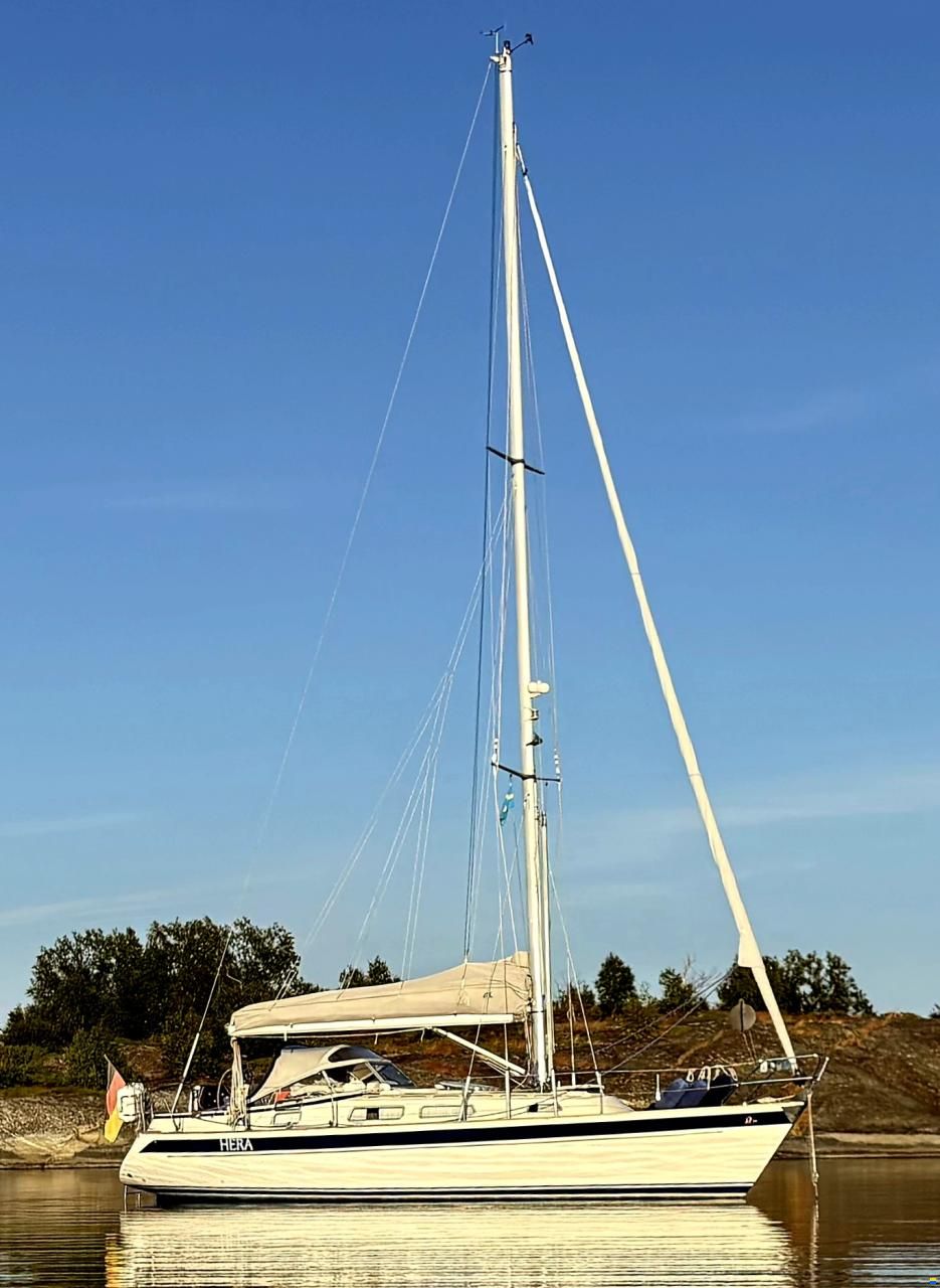 Hallberg-Rassy HR 34
