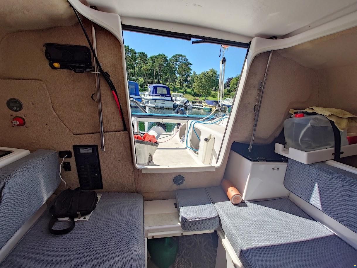 Corsair Yachts 750 Dash