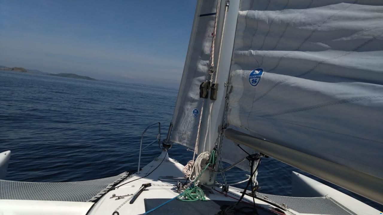 Corsair Yachts 750 Dash