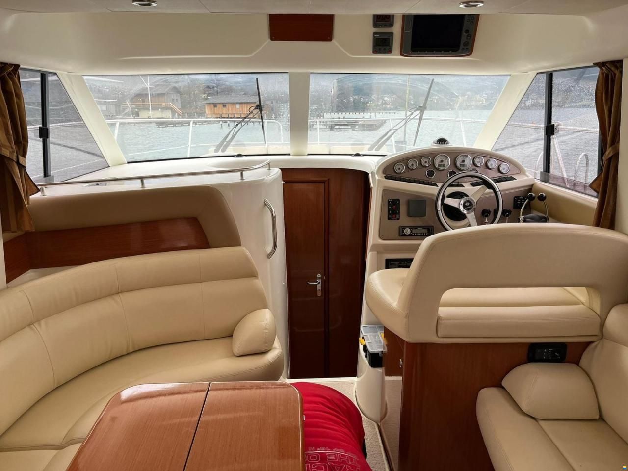 Jeanneau Prestige 32