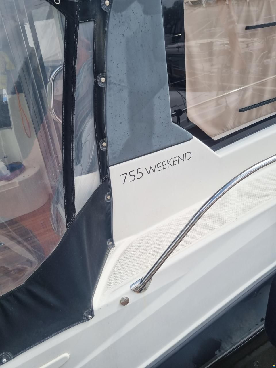 Quicksilver 755 Weekend